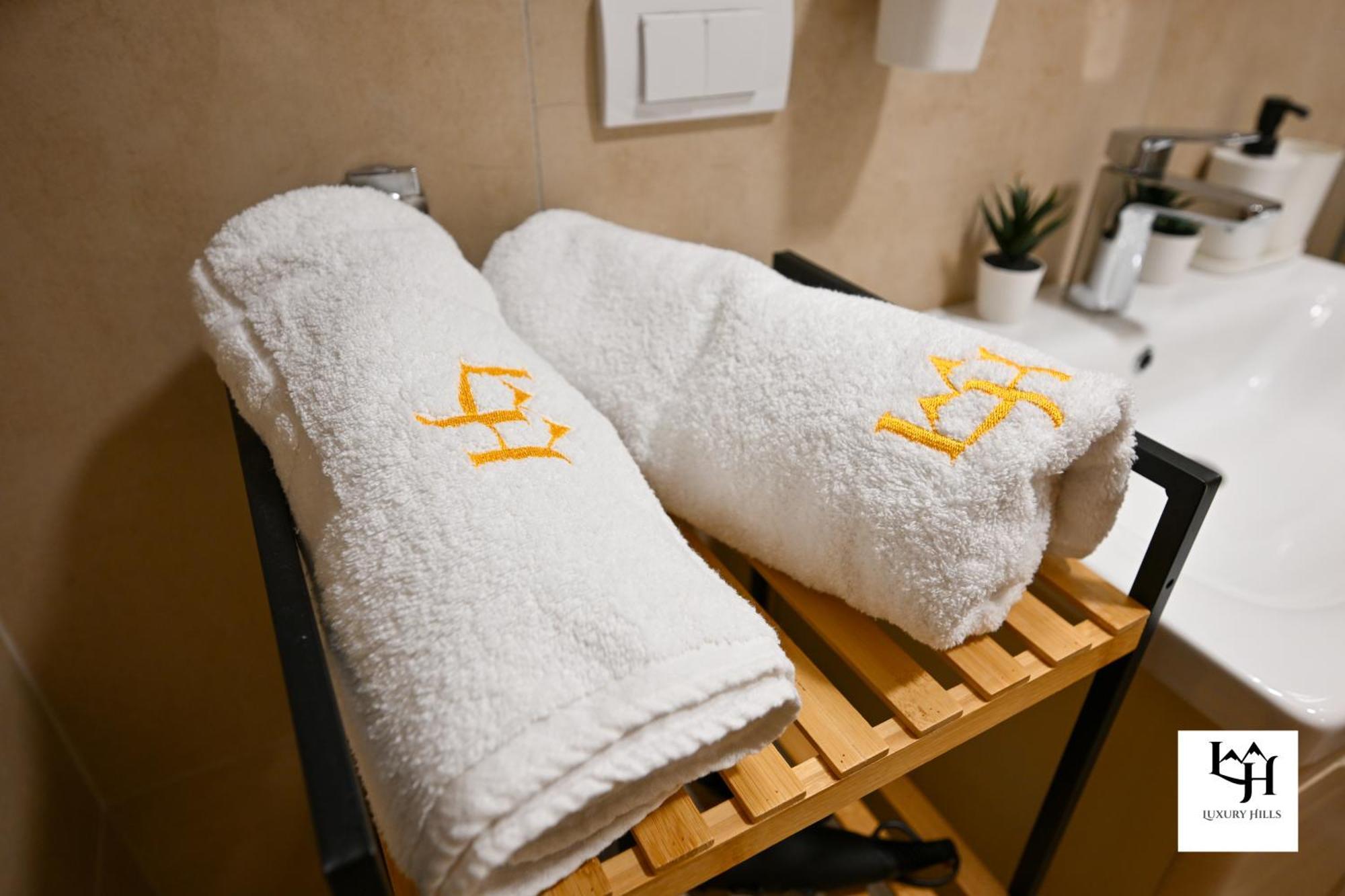 Luxury Hills Spa&wellness Apartment *