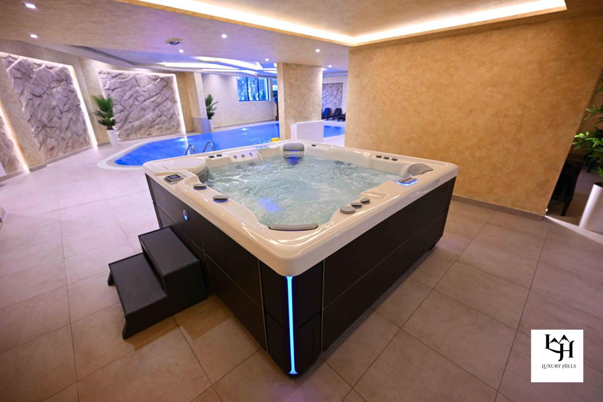 Luxury Hills Spa&wellness Apartment *